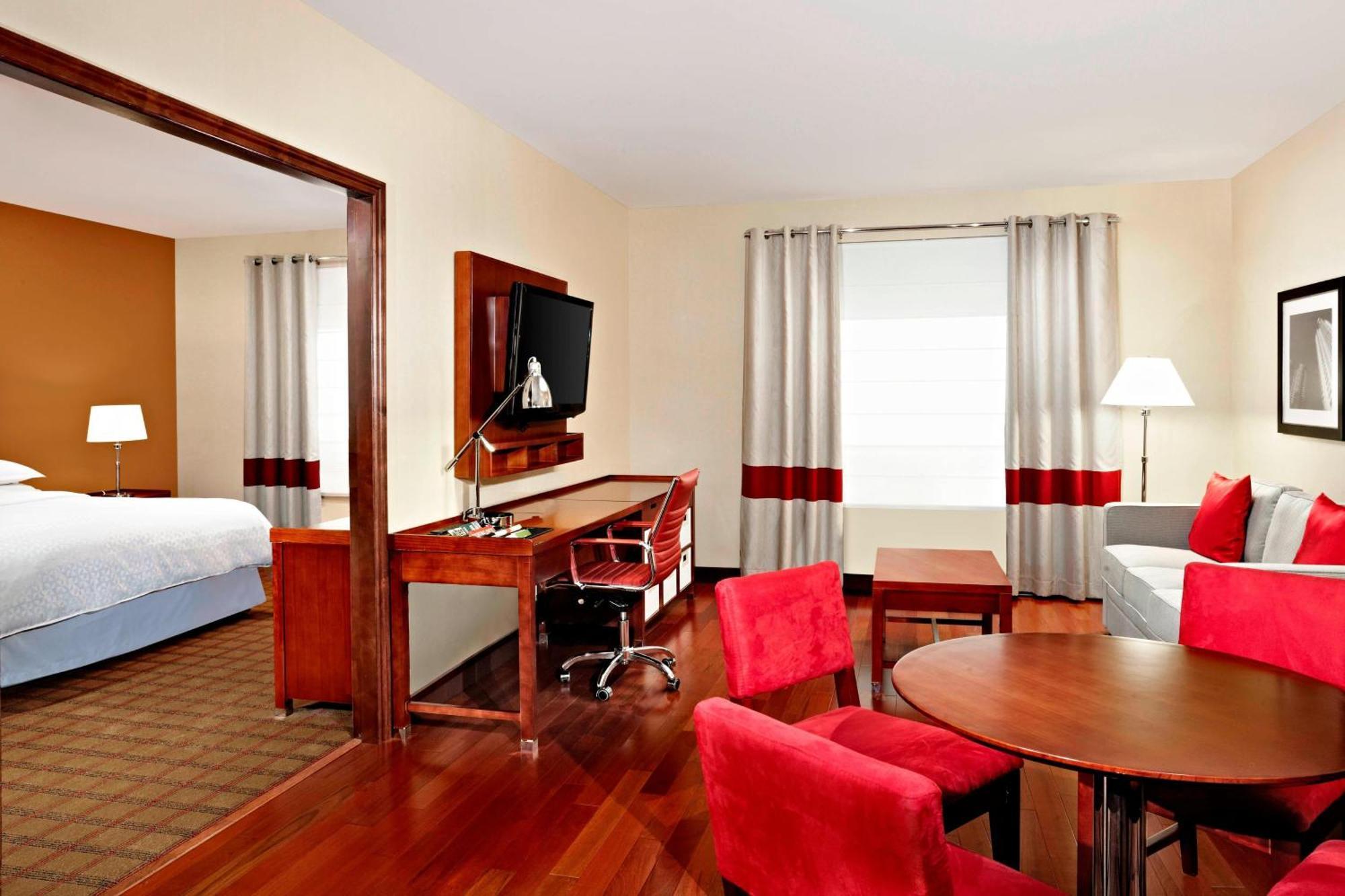 Four Points By Sheraton Calgary Airport Eksteriør billede