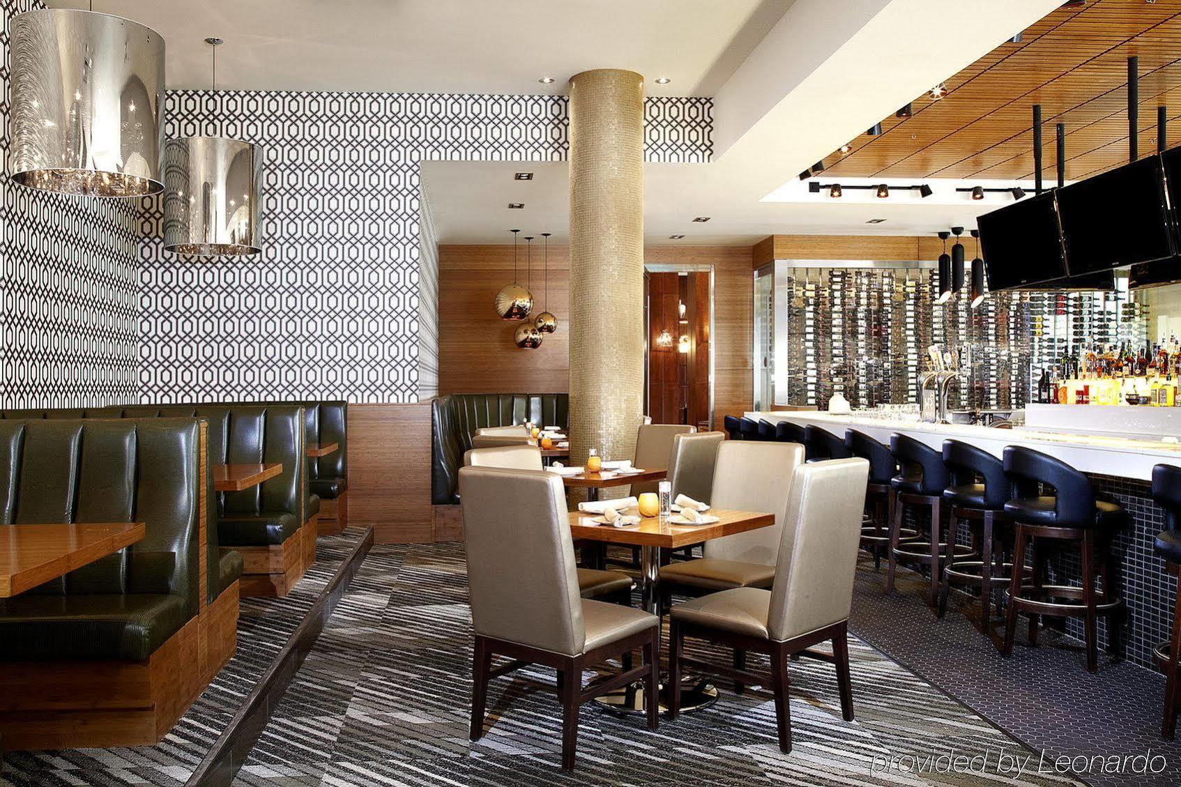 Four Points By Sheraton Calgary Airport Eksteriør billede